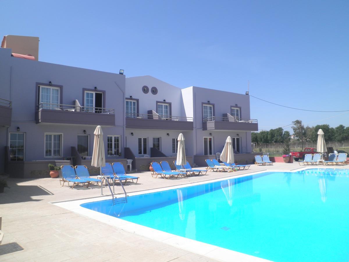 Haridimos Aparthotel 2*