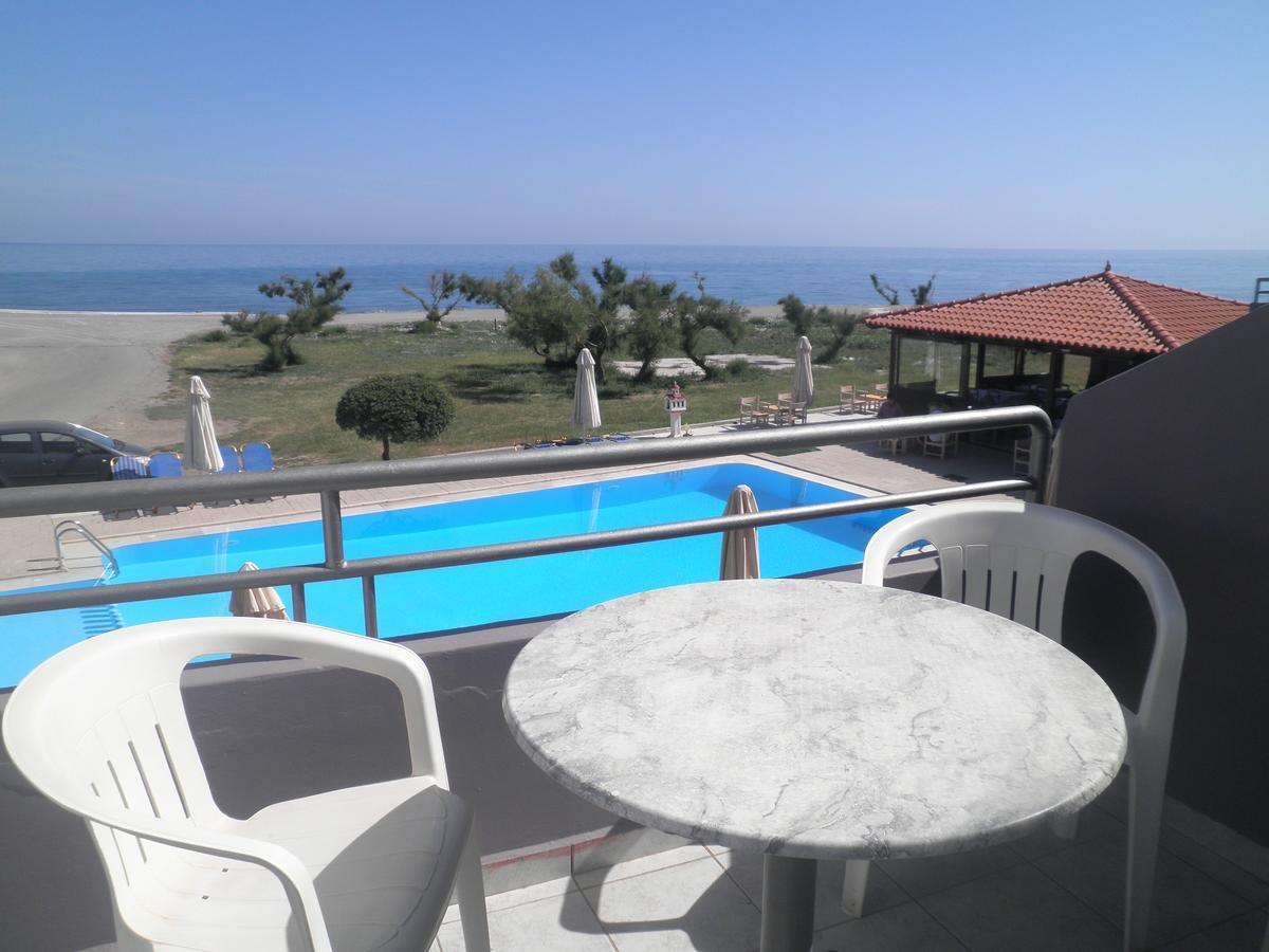 Haridimos Aparthotel Tavronitis