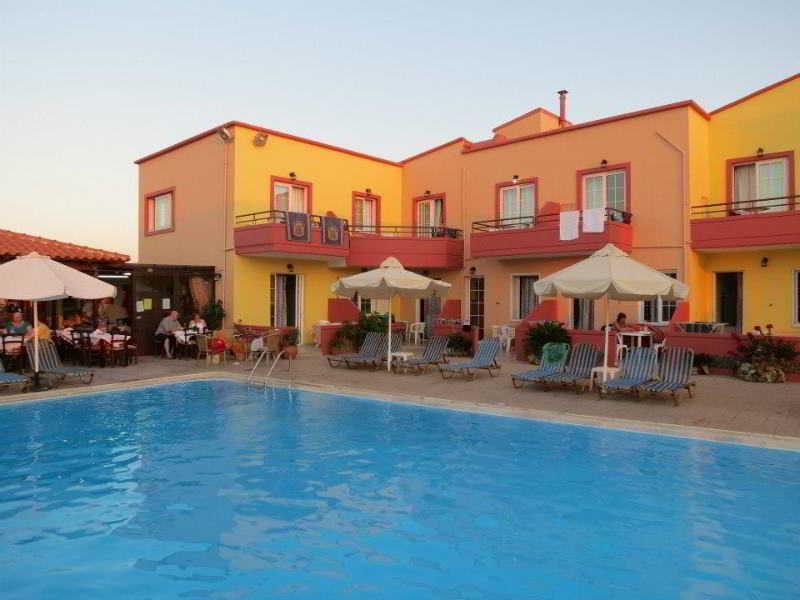Haridimos 2* Tavronitis (Crete)