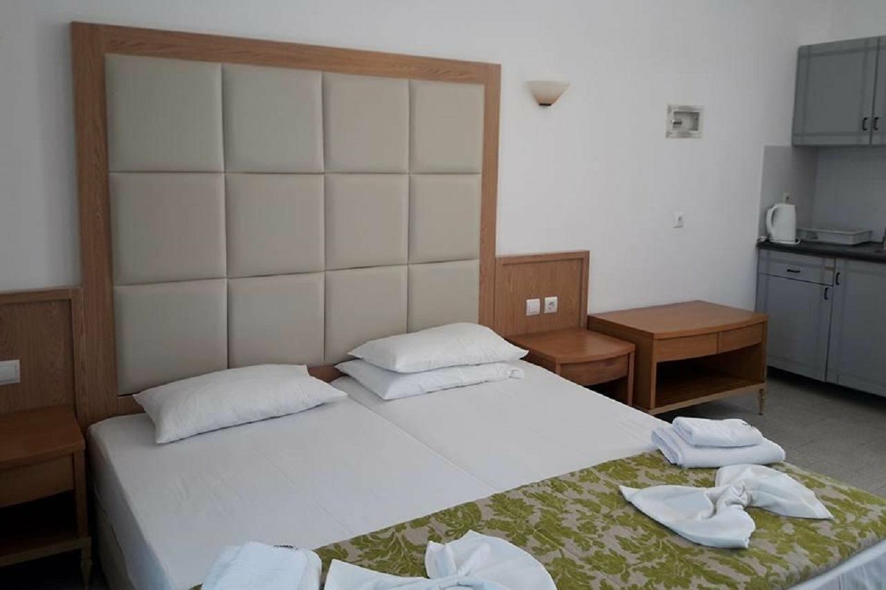 Haridimos Aparthotel 2*
